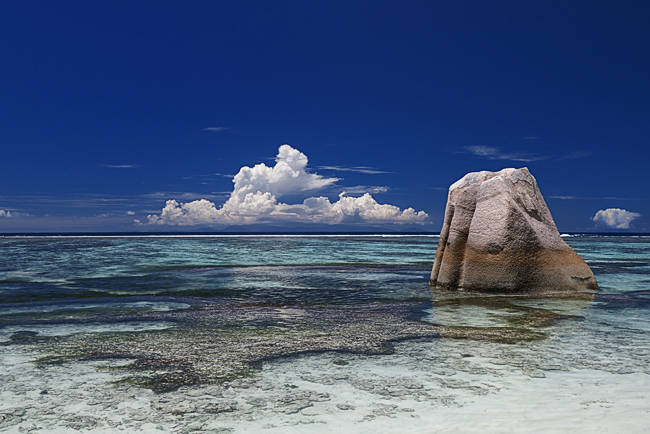 Seacape image of seychelles